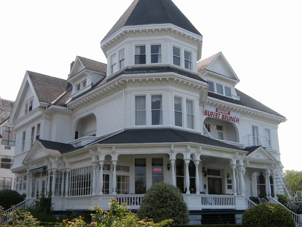 Afternoon Tea at the Gatsby&nbsp;Mansion