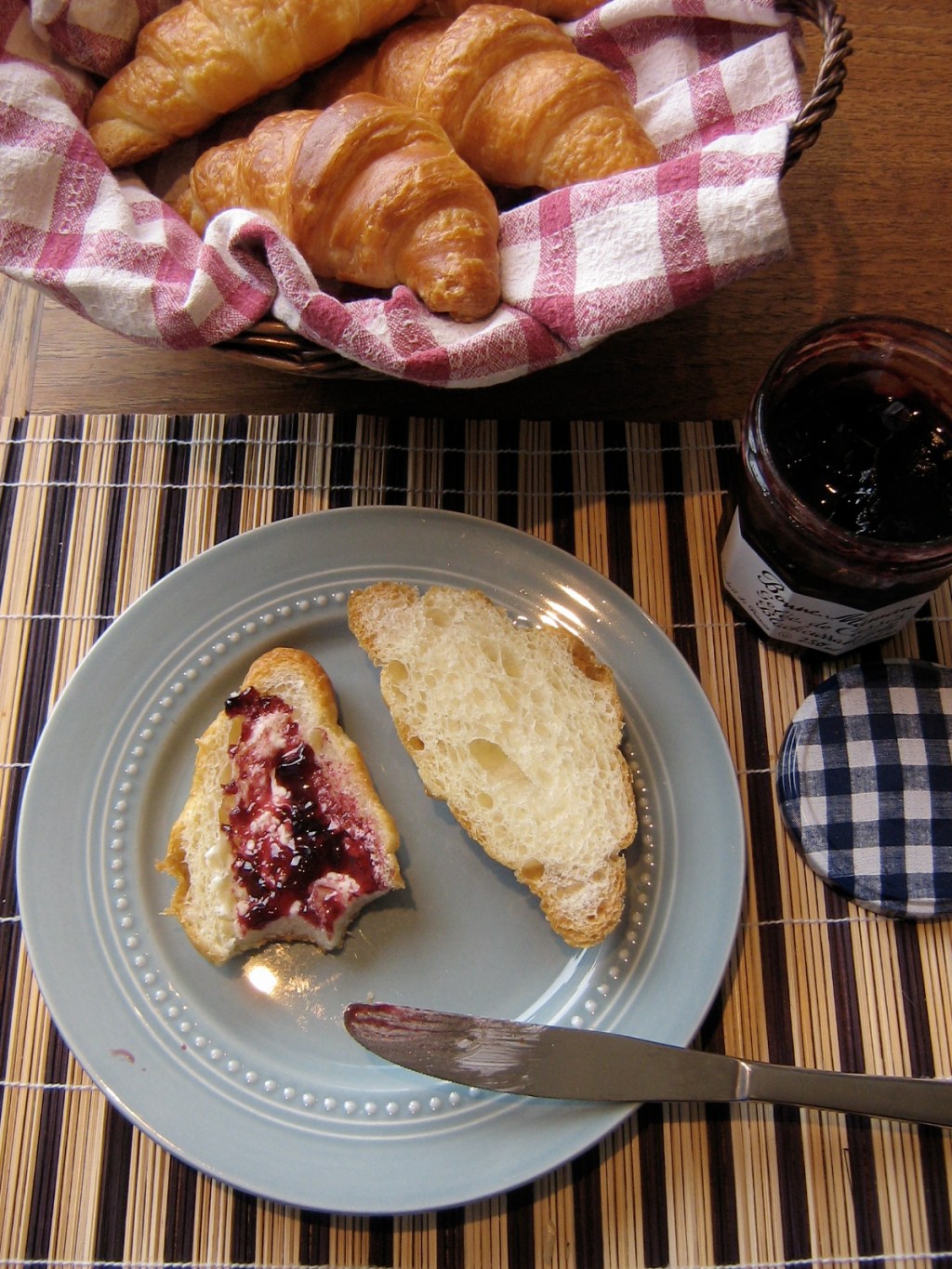 Daring Bakers: Homemade&nbsp;Croissants!