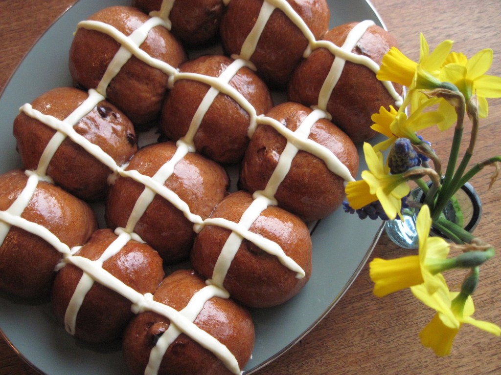 Chocolate Hot Cross&nbsp;Buns