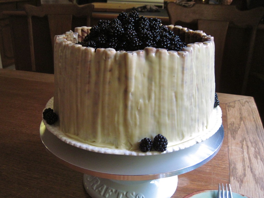 Blackberry, Lemon & White Chocolate&nbsp;Cake