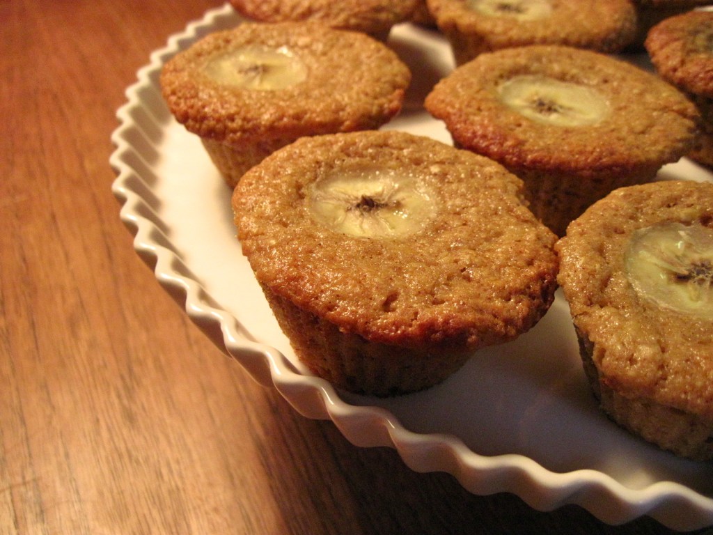 Banana Protein Muffins&nbsp;(Gluten-Free!)