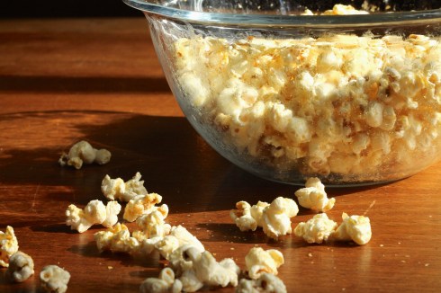 Popcorn with Nutritional Yeast | Korena in the Kitchen