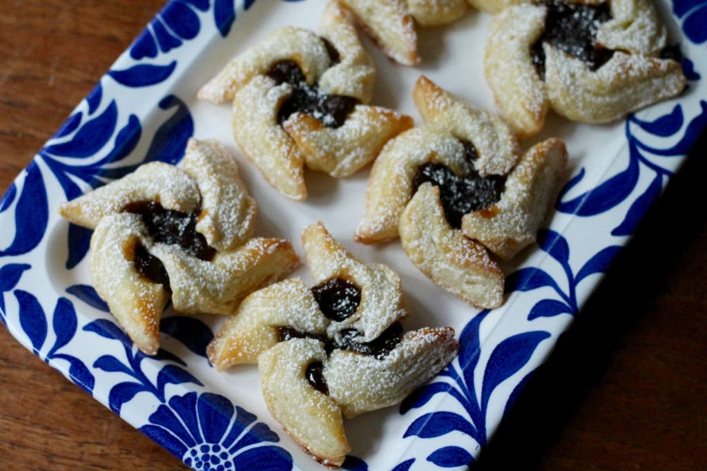 Joulutortut {Finnish Christmas&nbsp;Tarts}