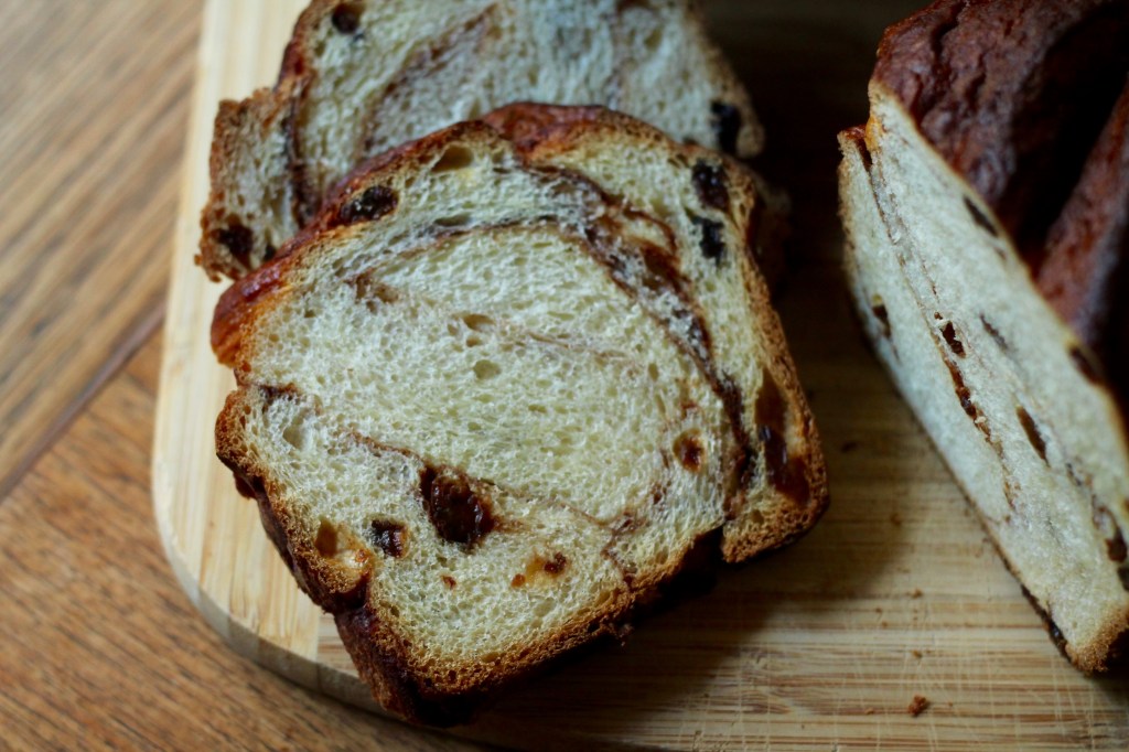 Cinnamon Raisin Swirl&nbsp;Bread